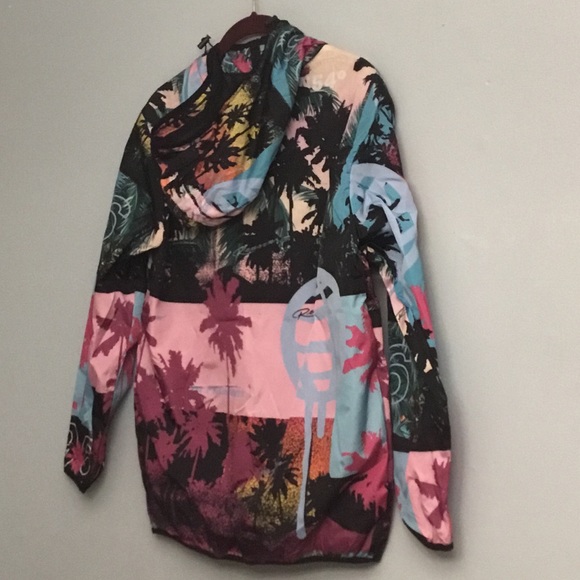 REASON Jacket - Picture 2 of 14